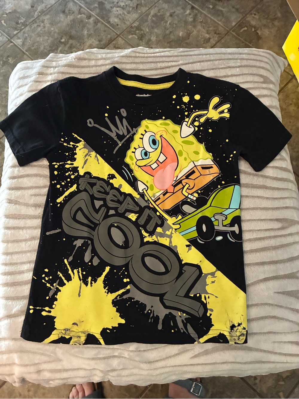 Nickelodeon Black & Yellow SpongeBob Skate Tee Keep it Cool